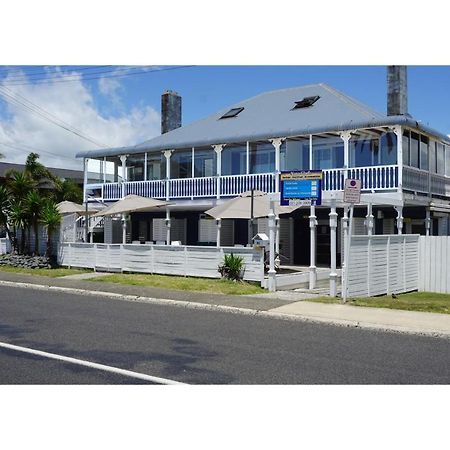 Nana Glads Beachfront Accommodation Whitianga Luaran gambar