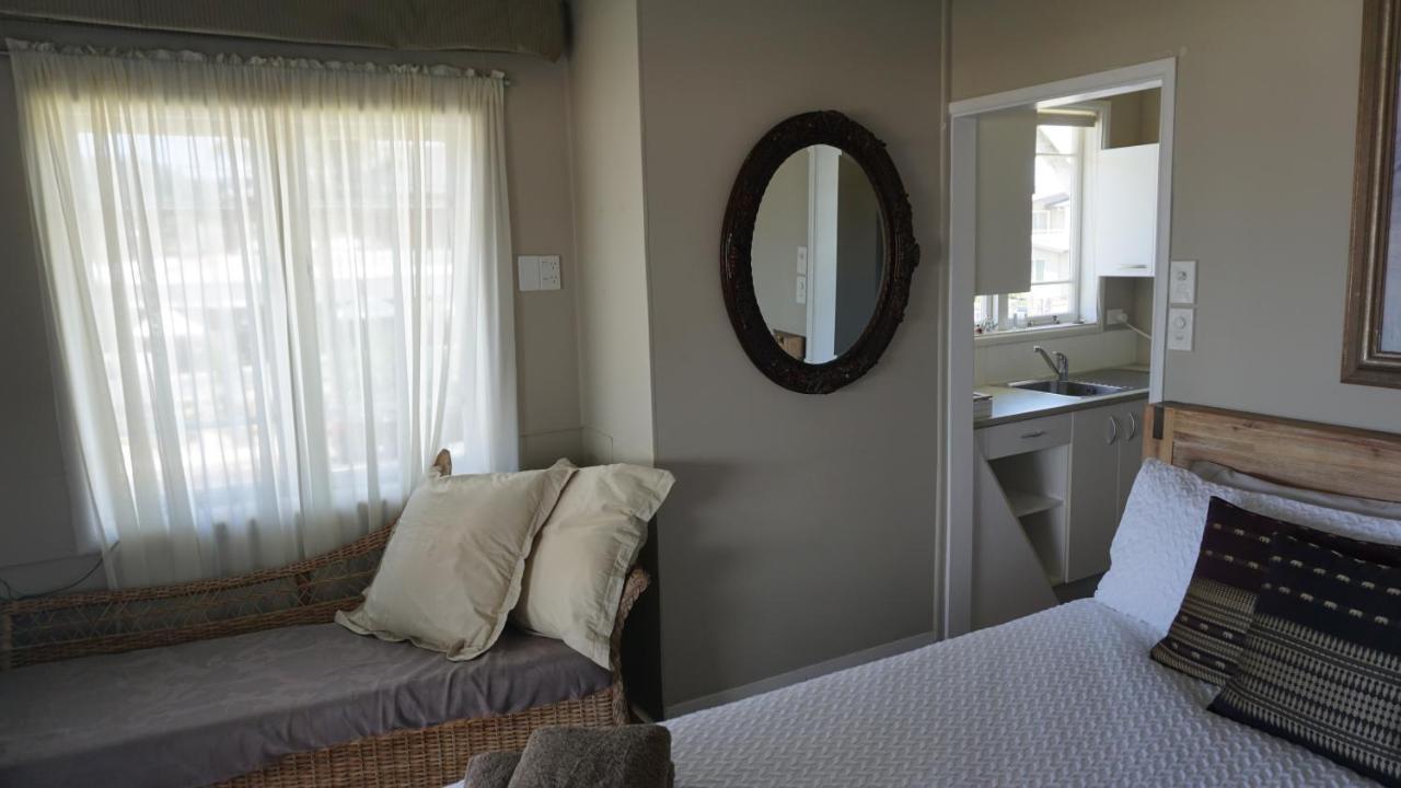 Nana Glads Beachfront Accommodation Whitianga Luaran gambar